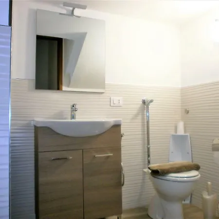 Triscele Apartmán *